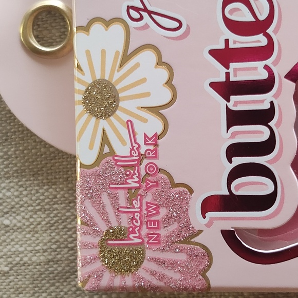 Butterflies Blemish Patches - Picture 2 of 9